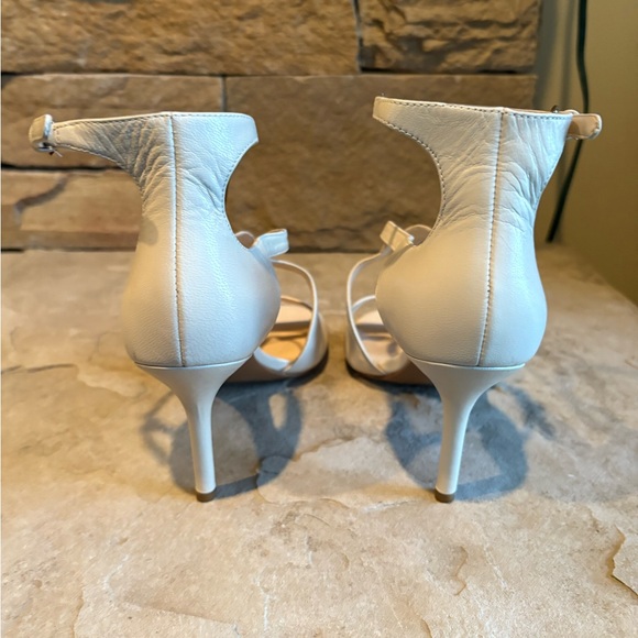 Elegant Cream Strappy Heels - Picture 4 of 5